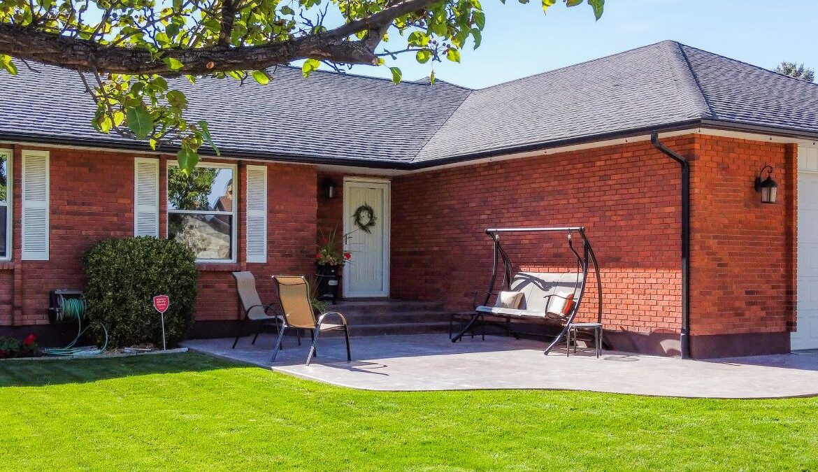 Storm Door, Screen Door, Security Door: What are the Differences?