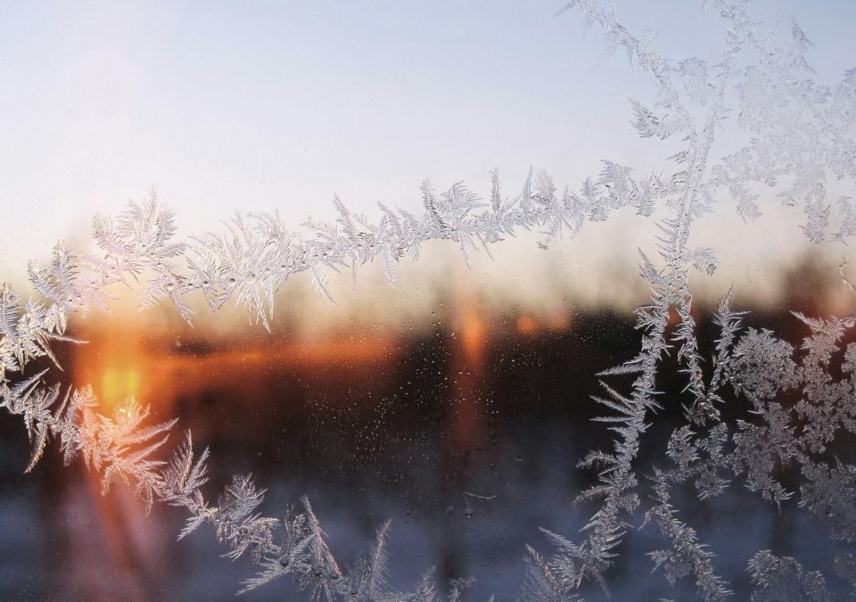 Can Window Glass Break If It Gets Too Cold?