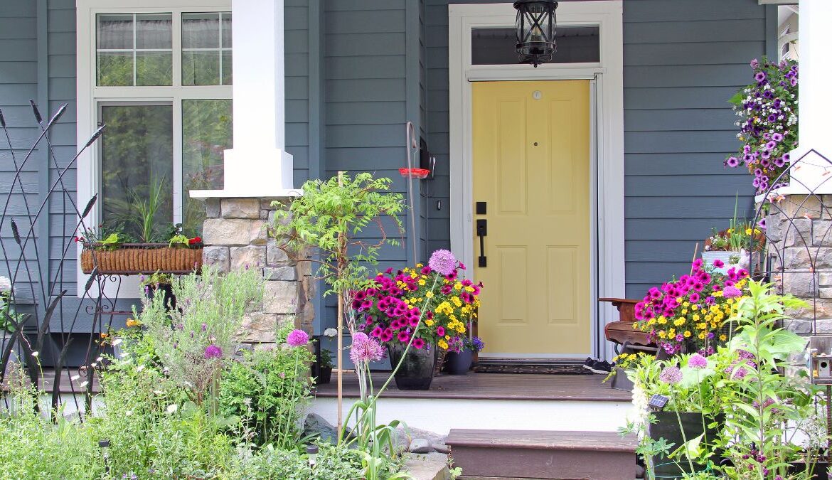 Grand Entrance: Summer Curb Appeal Starts with Your Front Door