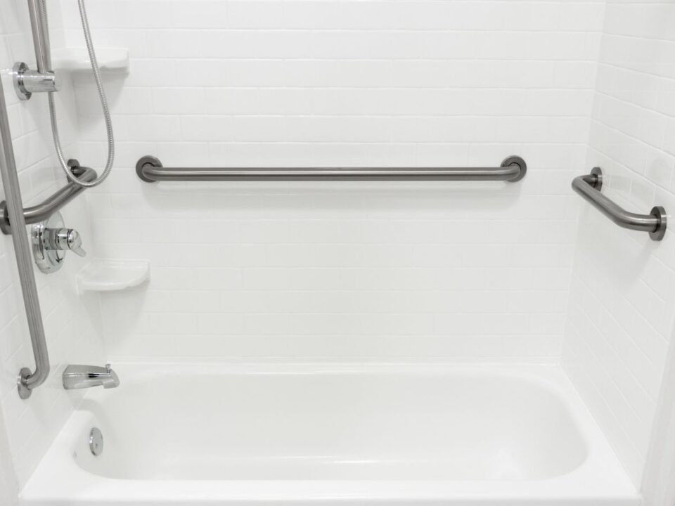 Holiday Hosting 101: Making Your Bathroom Senior-Friendly for Visiting Relatives