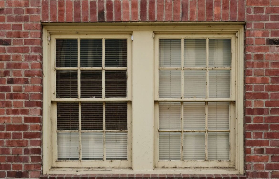 Stop Heating the Outdoors: How Your Old Home Windows are Wasting Money This Winter