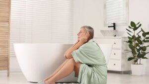 Signs It's Time to Replace the Bathtub With a Walk-In Shower